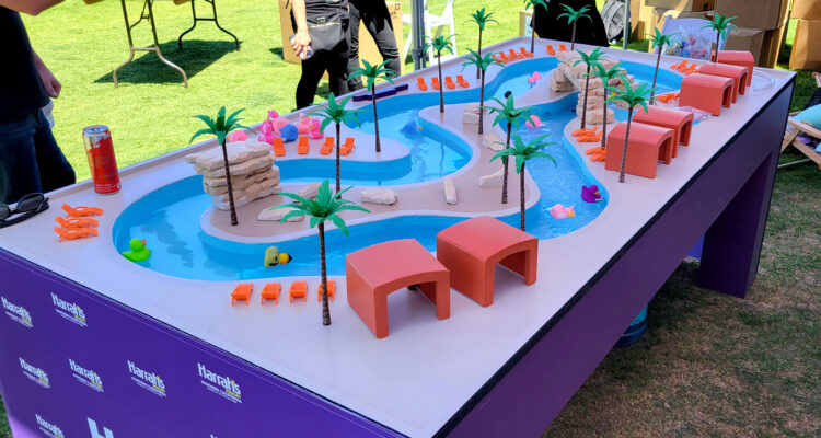 Harrah’s Lazy River Race Game